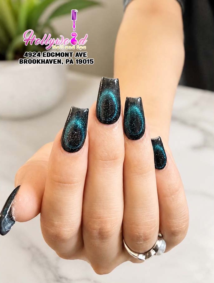 Hollywood Nails and Spa